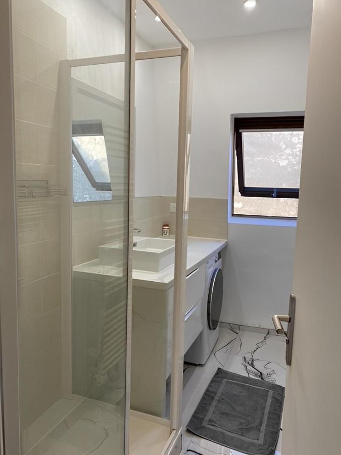 Upscale 80M2 2 Bedroom Apartment Near Champs Elysees Paris Luaran gambar